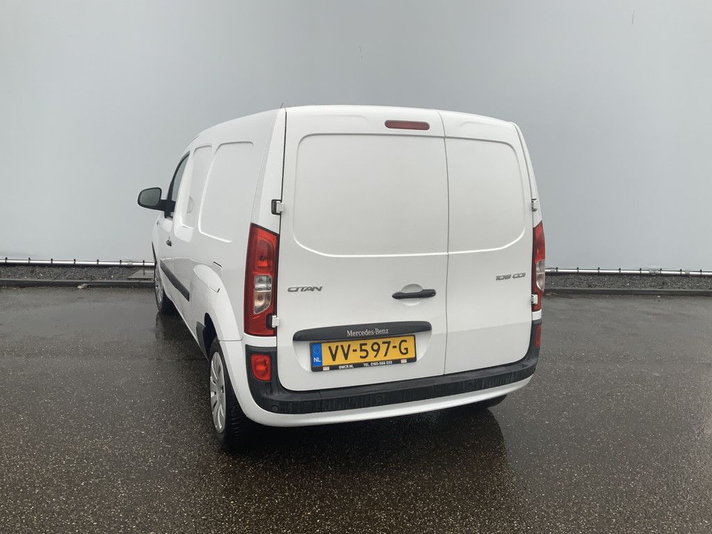 43185874-1.jpg
