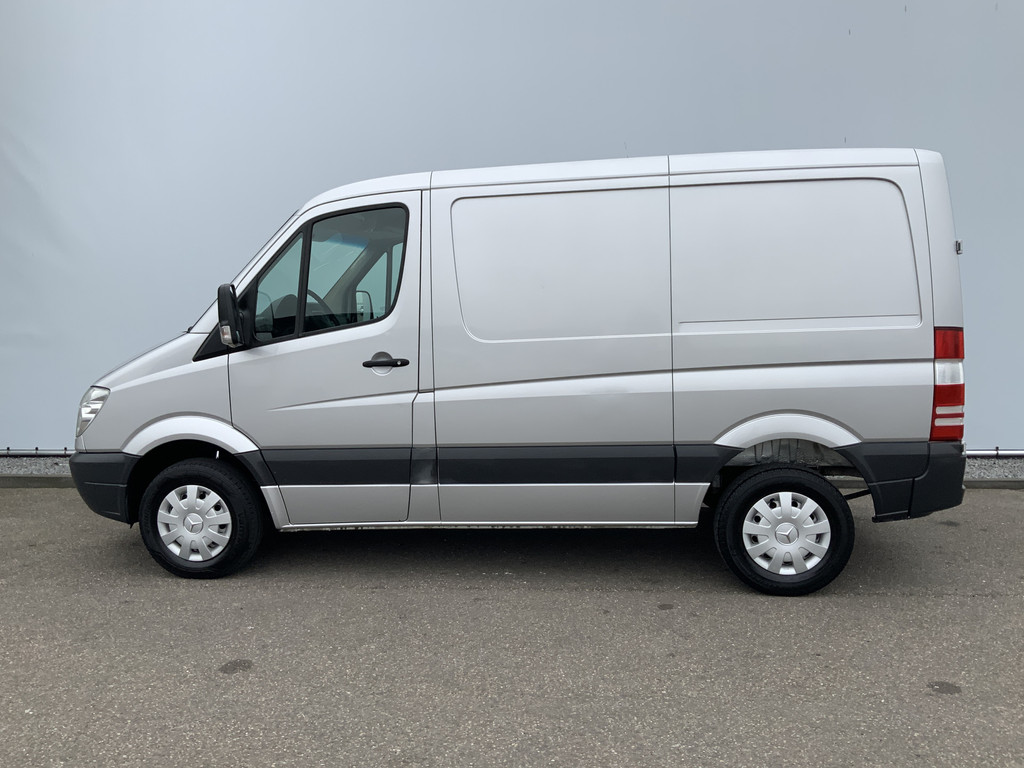 43994240-6.jpg