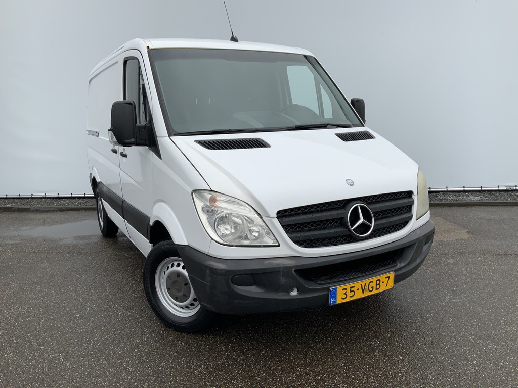 44713856-14.jpg