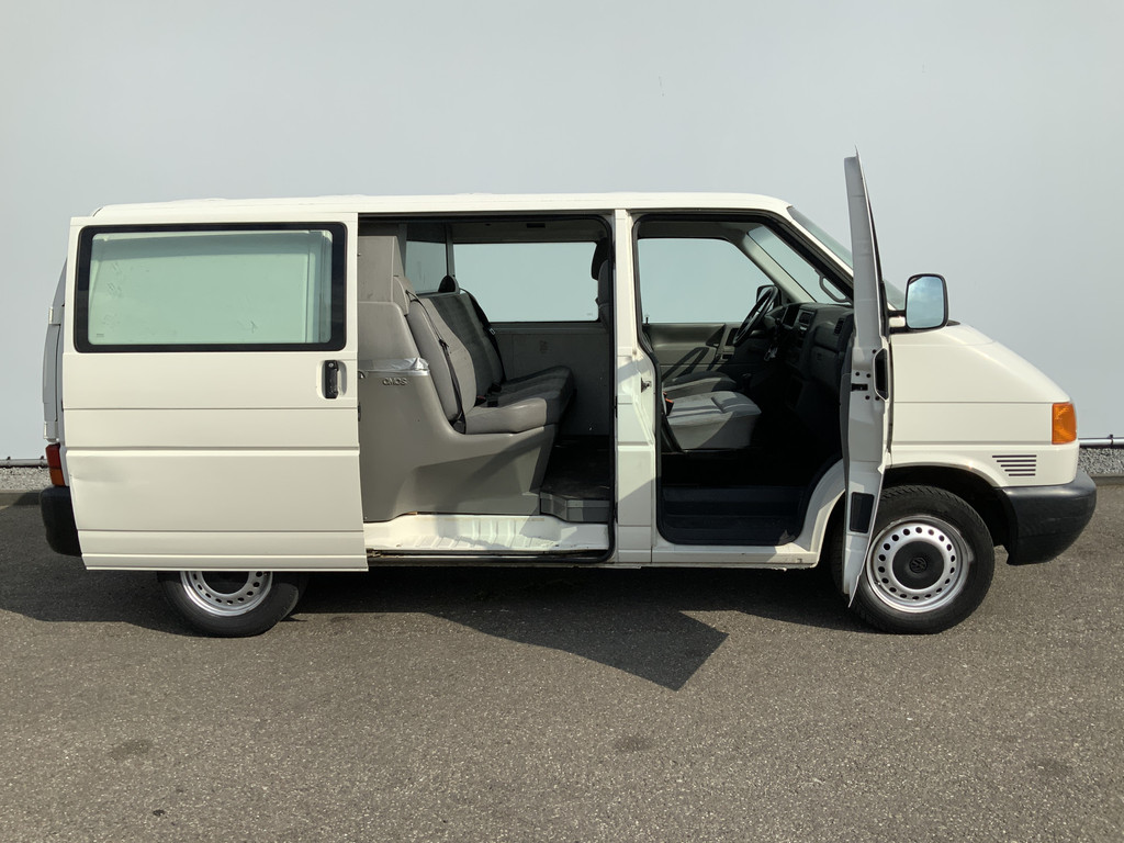 44905283-15.jpg