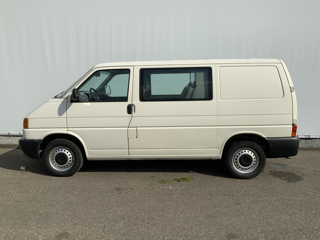 44905283-2.jpg