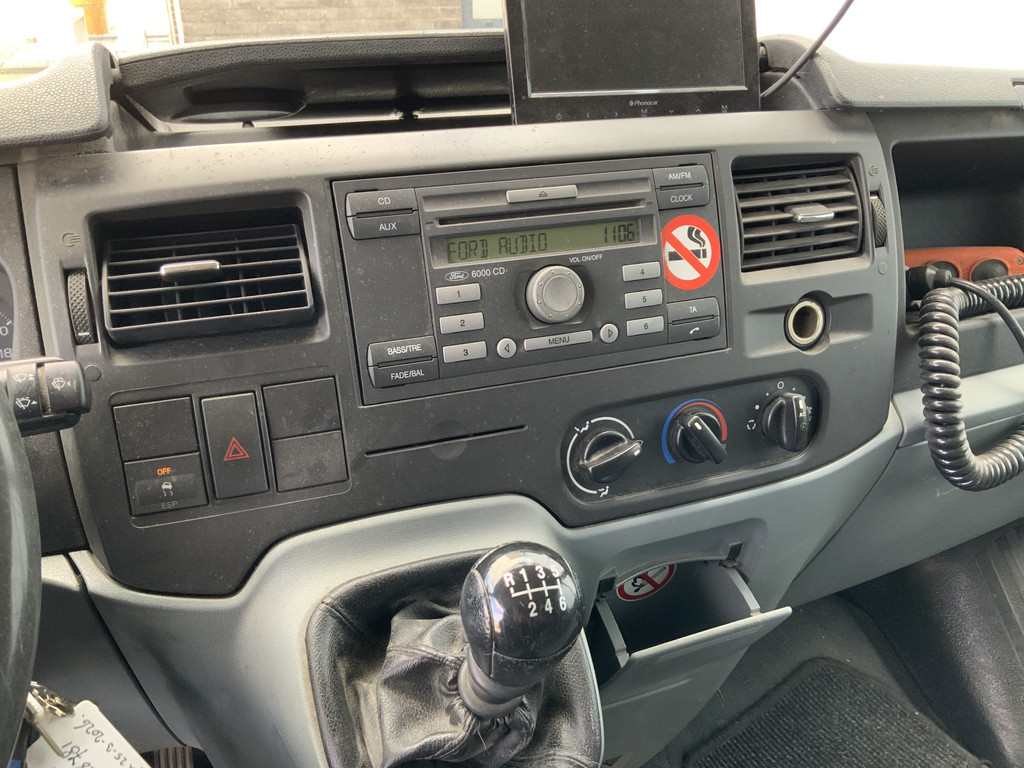 44905432-6.jpg