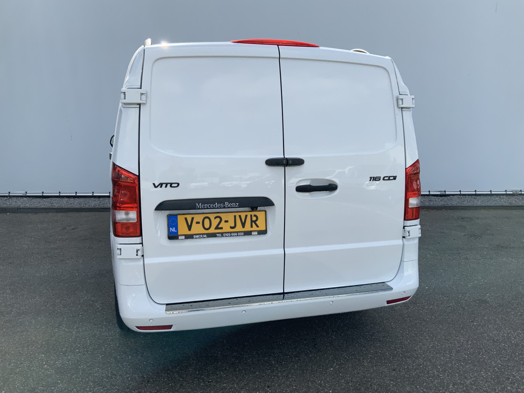 45143626-1.jpg