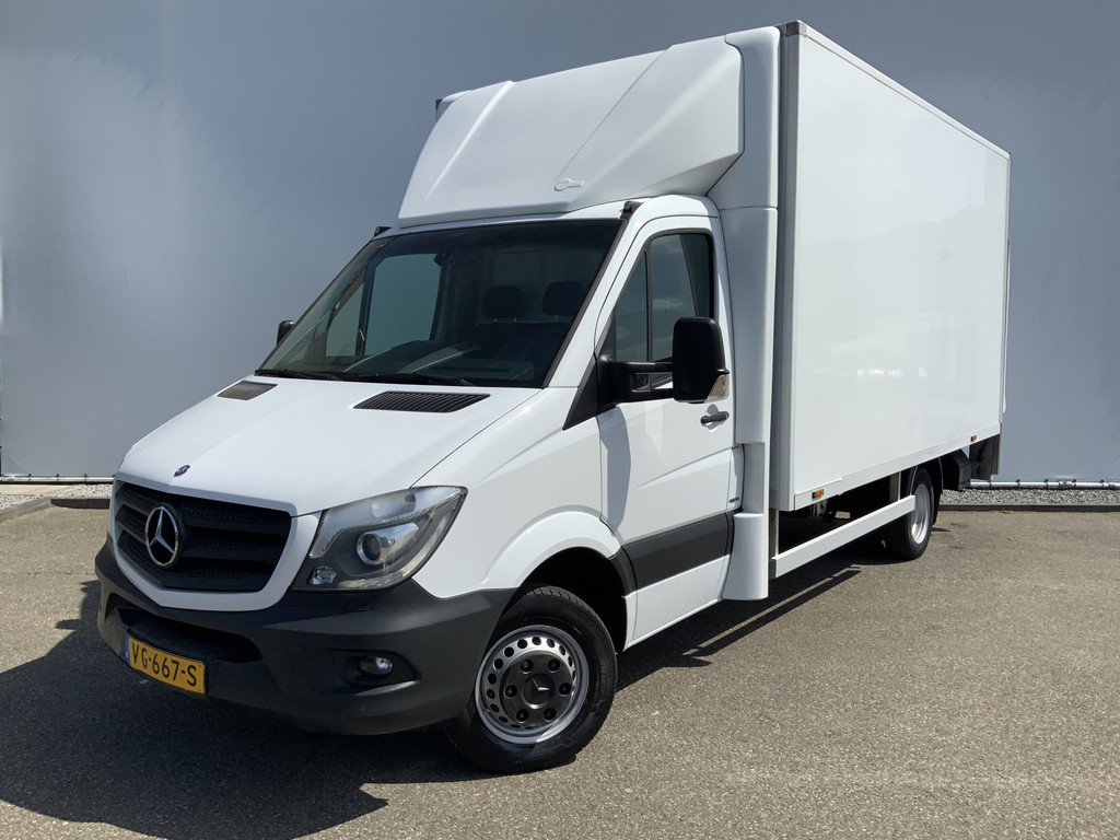 45158853-0.jpg