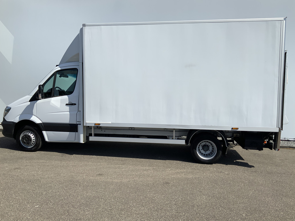 45158853-14.jpg
