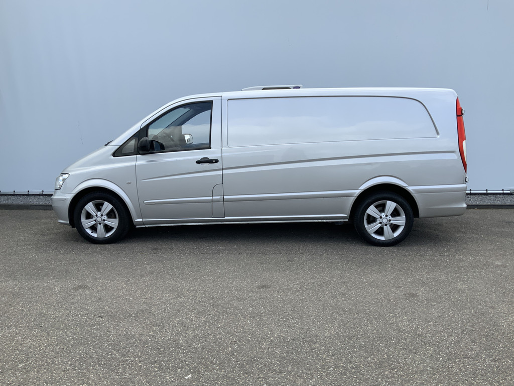 45164642-2.jpg