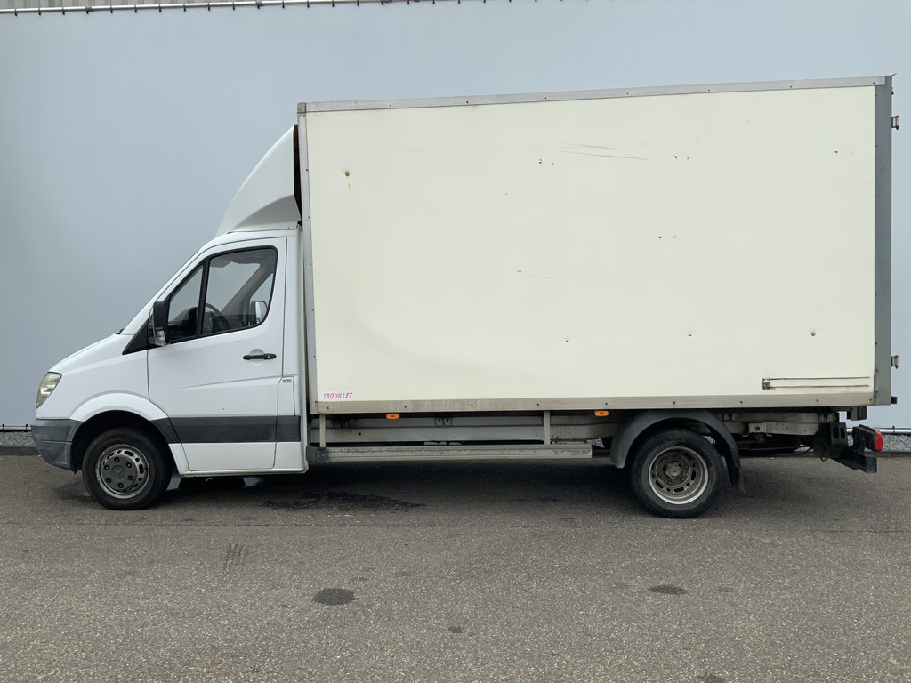 45400968-2.jpg
