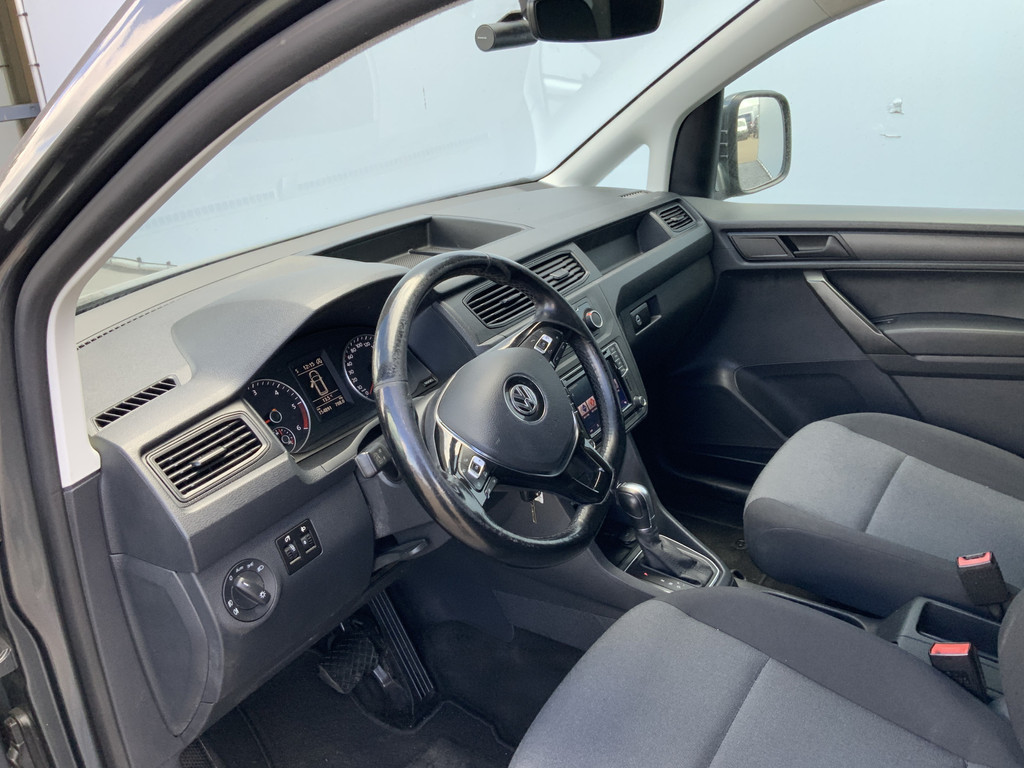 45401399-4.jpg
