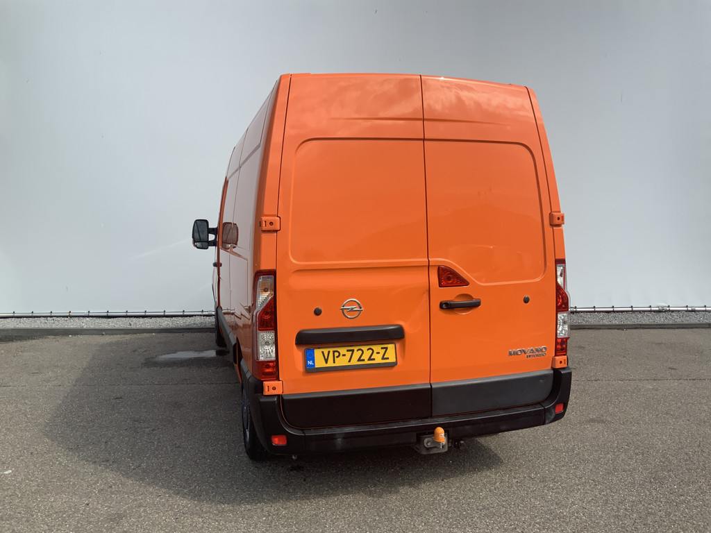 46224708-1.jpg