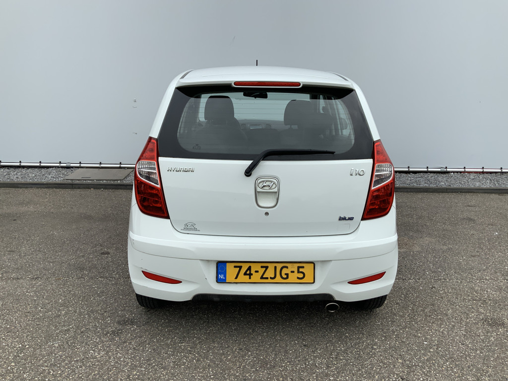 46917683-3.jpg