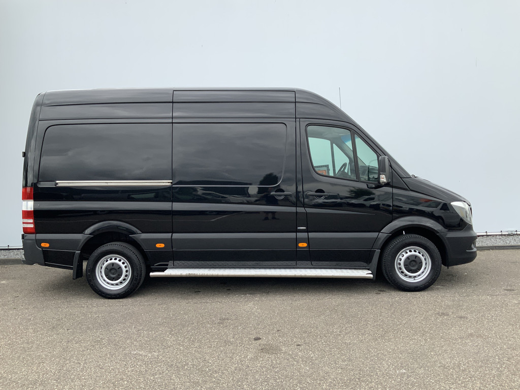 47322089-17.jpg