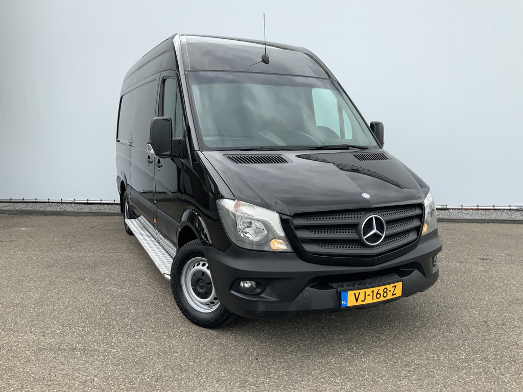 47322089-18.jpg