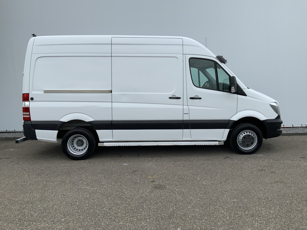 47620925-18.jpg