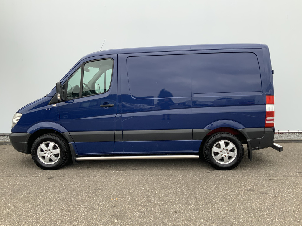 48478044-2.jpg