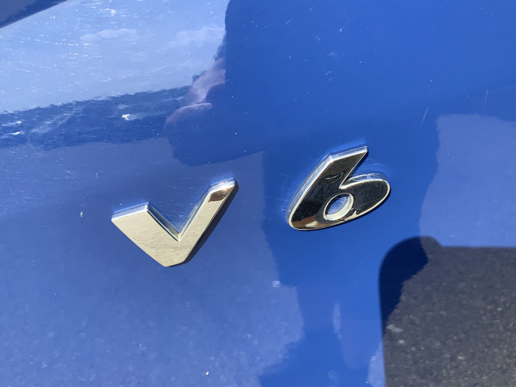 48478044-8.jpg