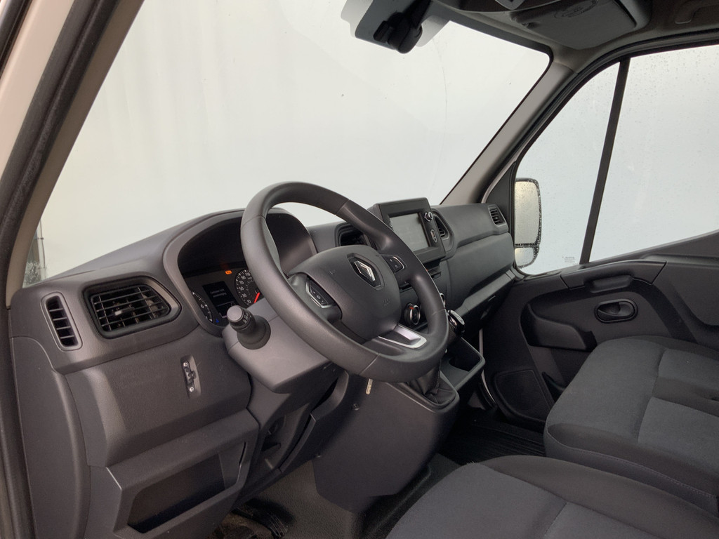 48691118-4.jpg