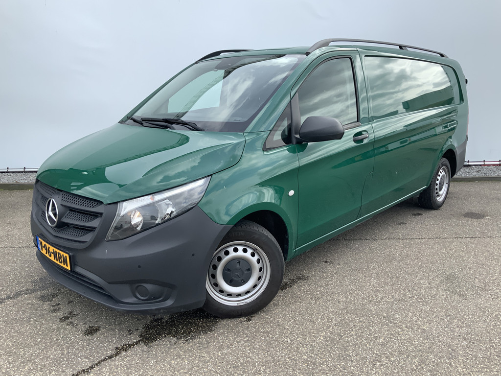52061112