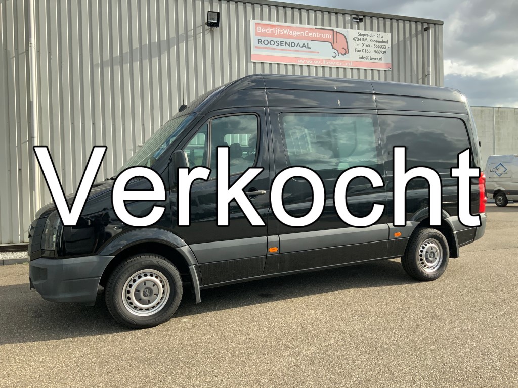 28563044