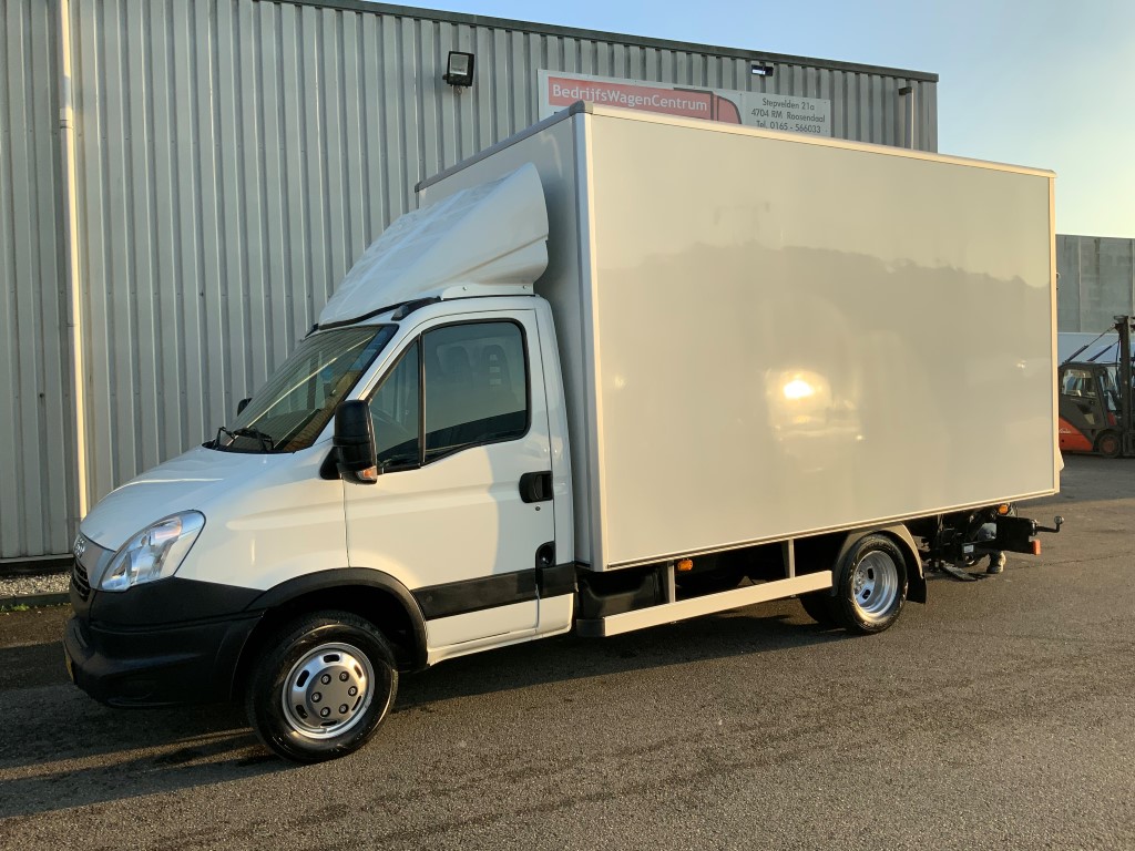 29507411