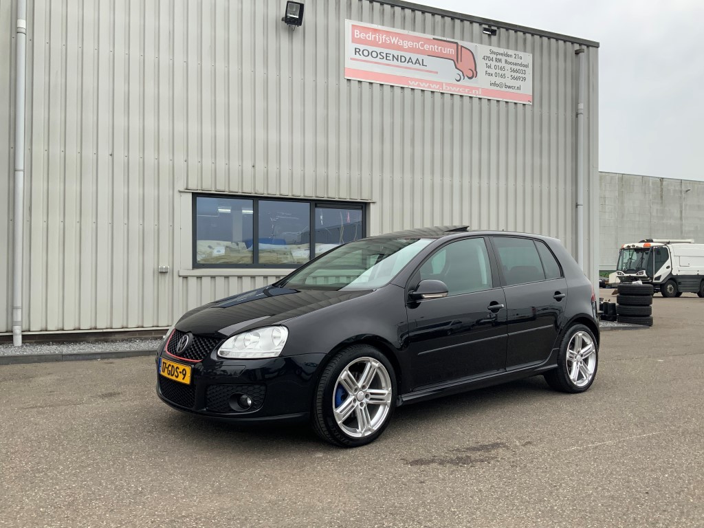 30671067
