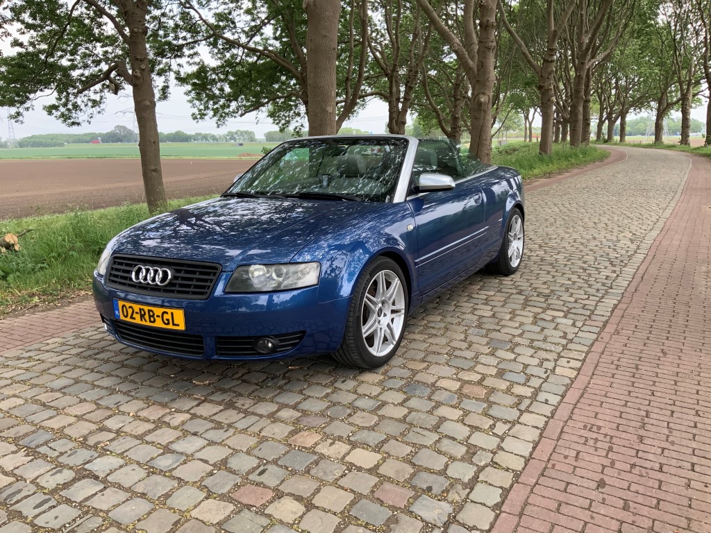 30728302