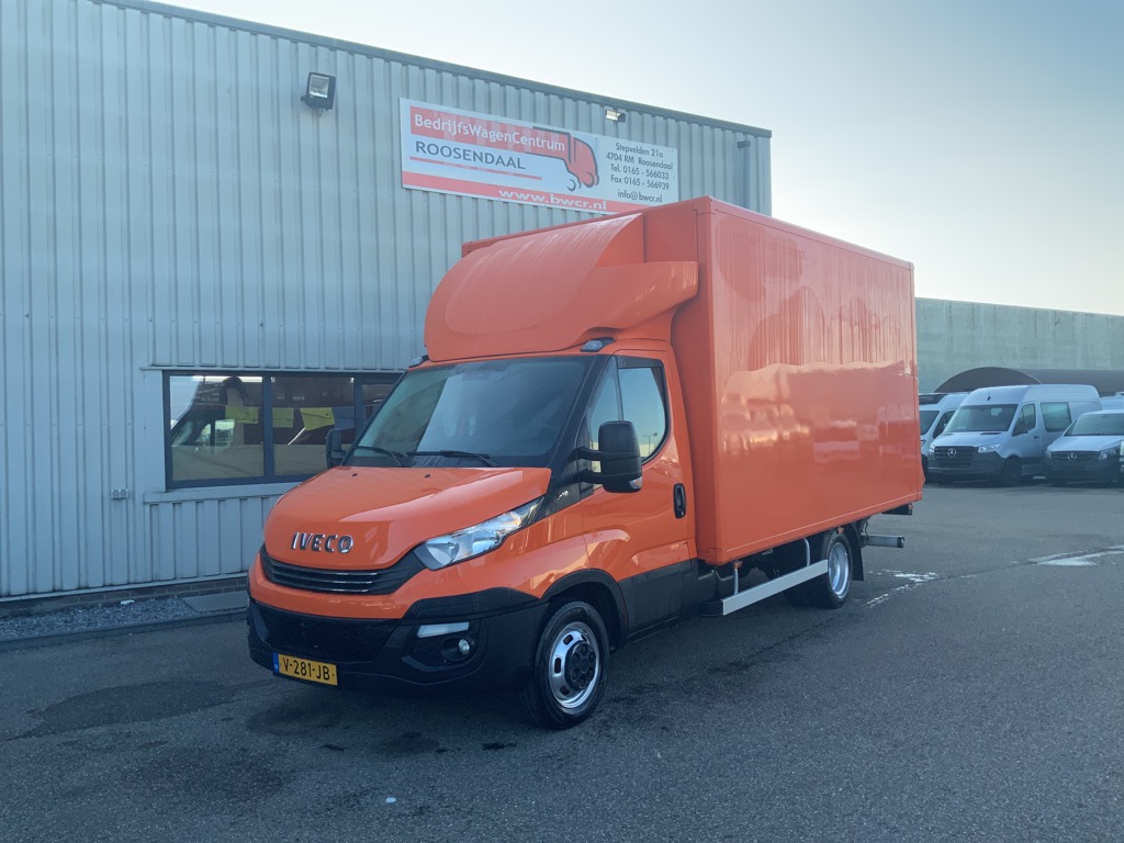 32502105