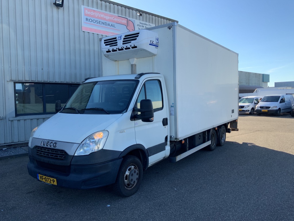 33163541
