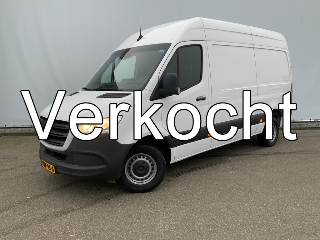 42813526